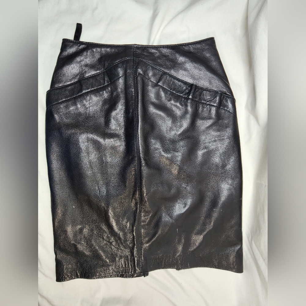 Vintage Maglia leather skirt in black